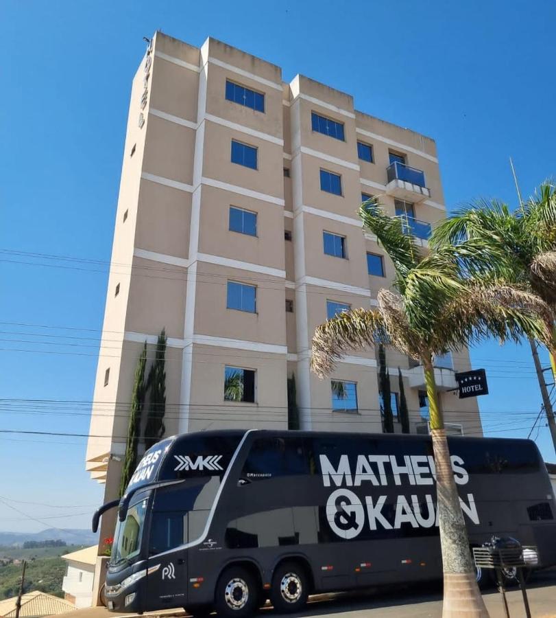 Villa Nova de Resende Hotel Joao Luzia מראה חיצוני תמונה